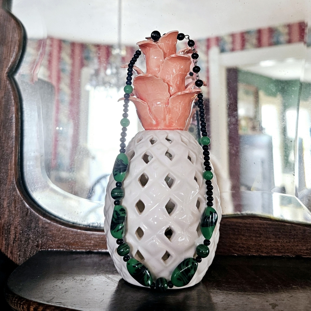 Vintage Green & Black Beaded Necklace